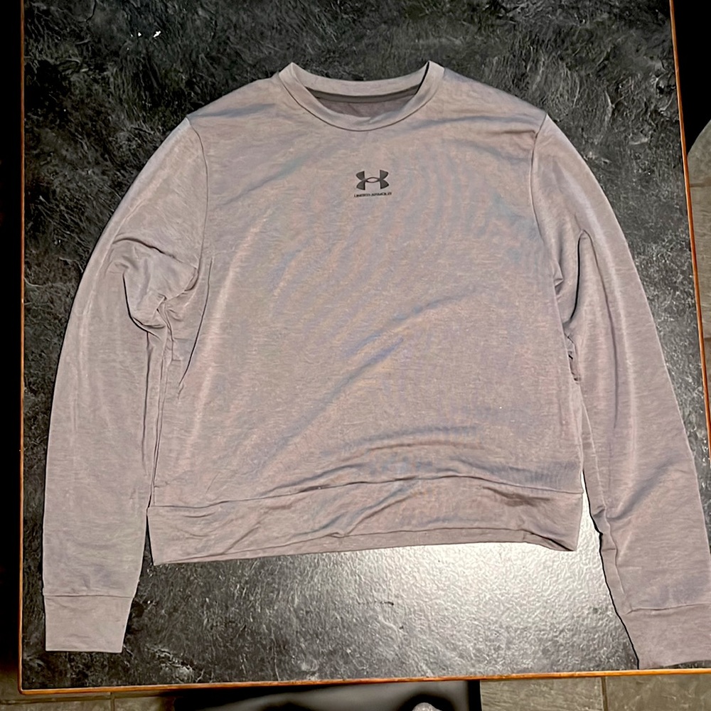 UNDER ARMOUR M